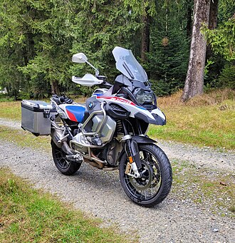 BMW GS: Huyền Thoại Xuyên Lục Địa Và Những Điều Bạn Cần Biết 4 bmw gs - Hình 2