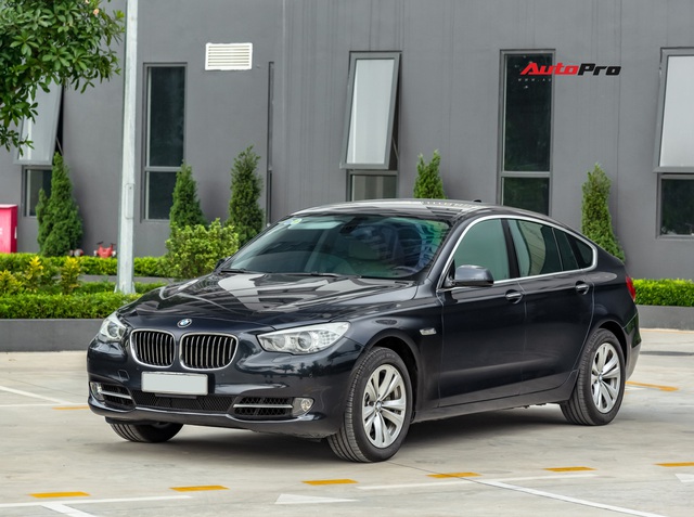 BMW GT 535i Giá Bao Nhiêu? Phân Tích Chi Tiết Từ A-Z Cho Người Mua Xe 4 bmw gt 535i giá - Hình 1