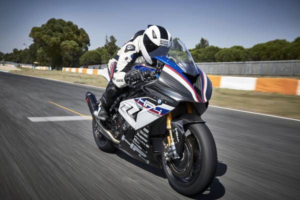 BMW HP4: Siêu phẩm Sport Bike đỉnh cao từ Bavaria – Toàn tập từ A đến Z 2 bmw hp4 - Hình 4