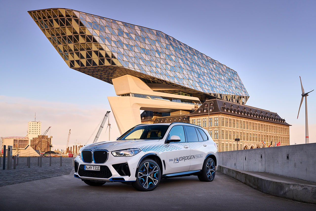 BMW Hydrogen Car: Bước Đột Phá Của Công Nghệ Xe Chạy Bằng Hydro 2 bmw hydrogen car - Hình 3