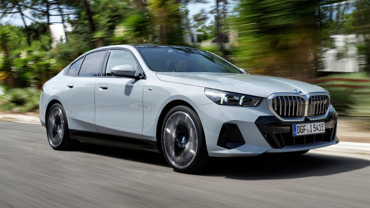BMW i5 Price 2025: Chi Phí Lăn Bánh, Phiên Bản & So Sánh Chi Tiết 4 bmw i5 price - Hình 2