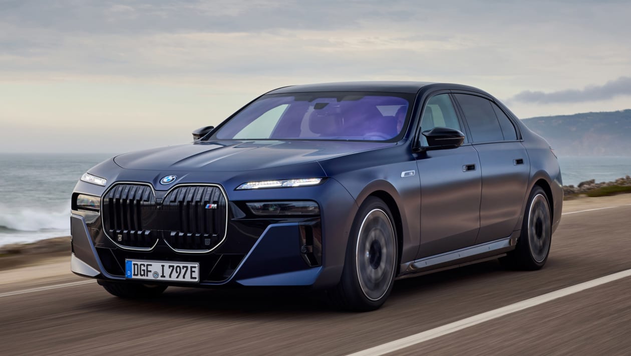 BMW i7 M70: Đỉnh Cao Hiệu Năng Thuần Điện Trong Phân Khúc Sedan Hạng Sang 5 bmw i7 m70 - Hình 1