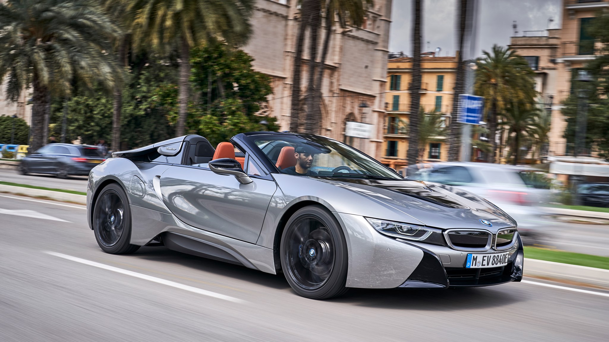 BMW i8 Roadster: Siêu Xe Plug-in Hybrid Mui Trần Định Nghĩa Tương Lai 1 bmw i8 roadster - Hình 5