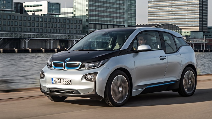 BMW iS: Huyền Thoại Hiệu Suất Cao Từ Nhà Sản Xuất Xứ Bavaria 4 bmw is - Hình 2
