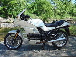 BMW K100: Huyền Thoại Động Cơ Xe Máy 4 Xi-Lanh Thẳng Hàng Đã Làm Nên Lịch Sử 5 bmw k100 - Hình 1