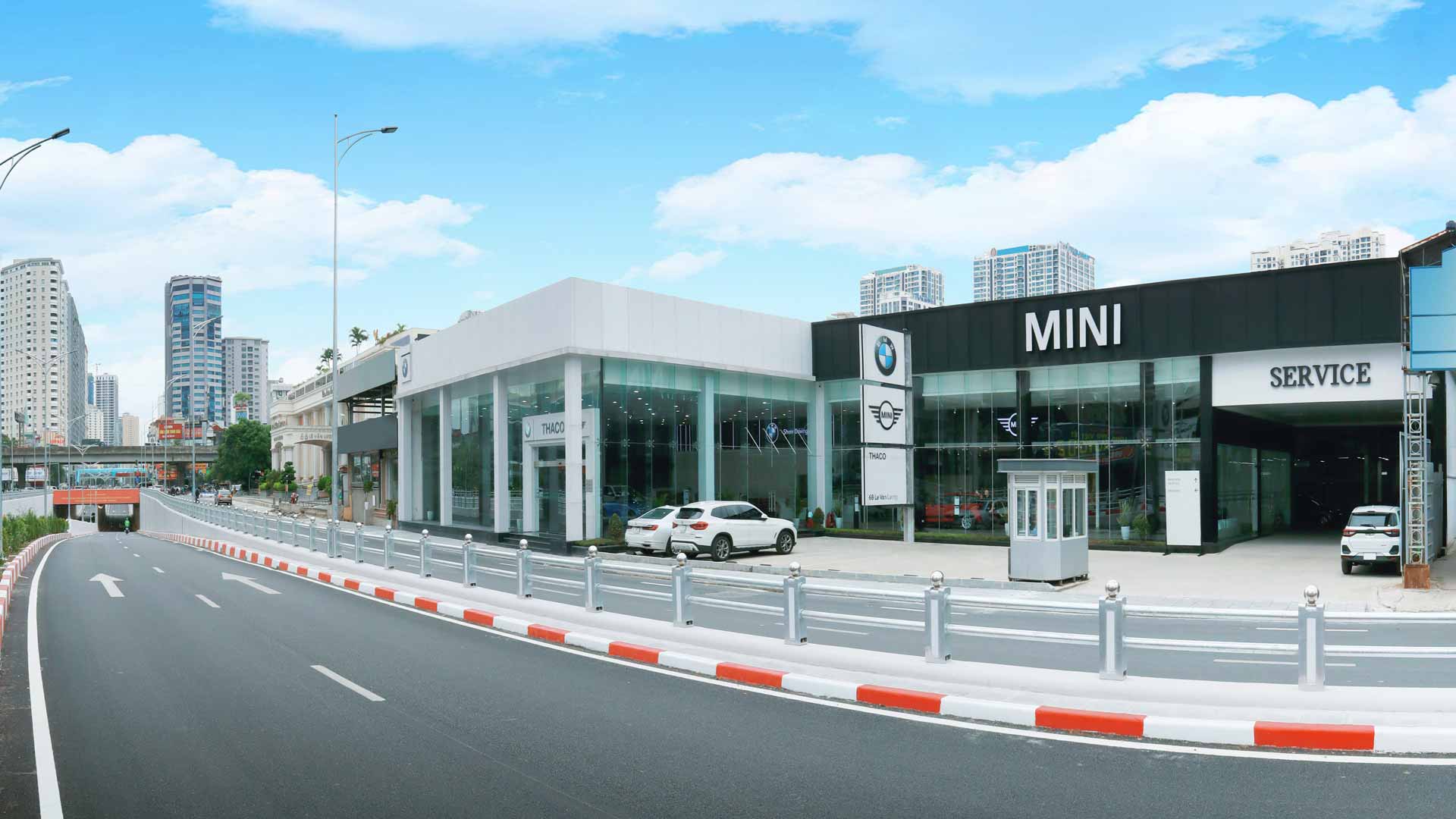 bmw lê văn lương