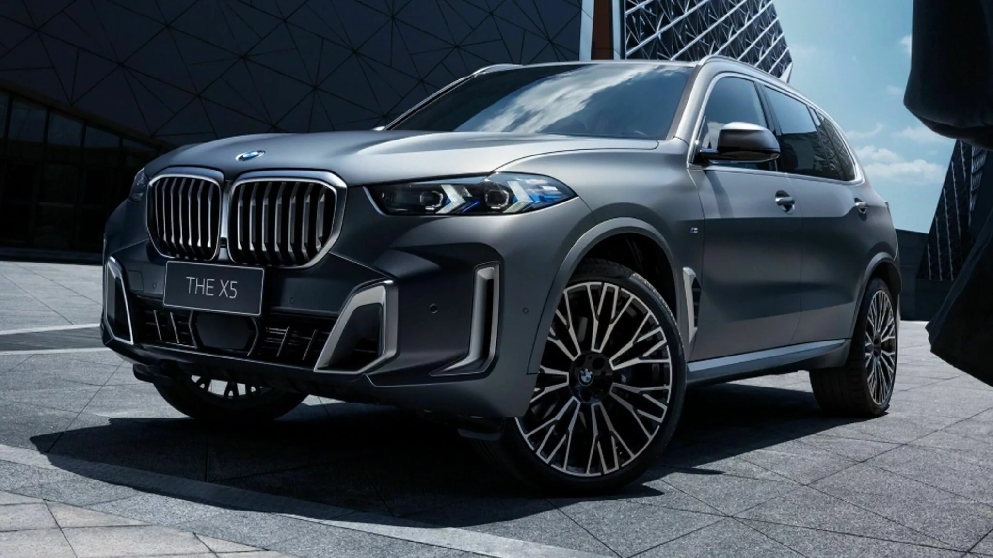 BMW Li: Phiên bản trục cơ sở dài – Đẳng cấp và Không gian vượt trội 4 bmw li - Hình 2