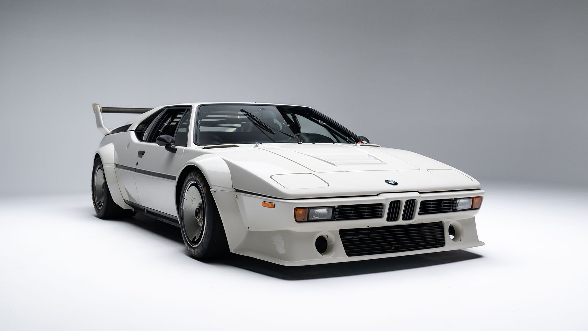 BMW M1: Huyền Thoại Siêu Xe Đường Phố Đầu Tiên Của BMW 3 bmw m1 - Hình 3