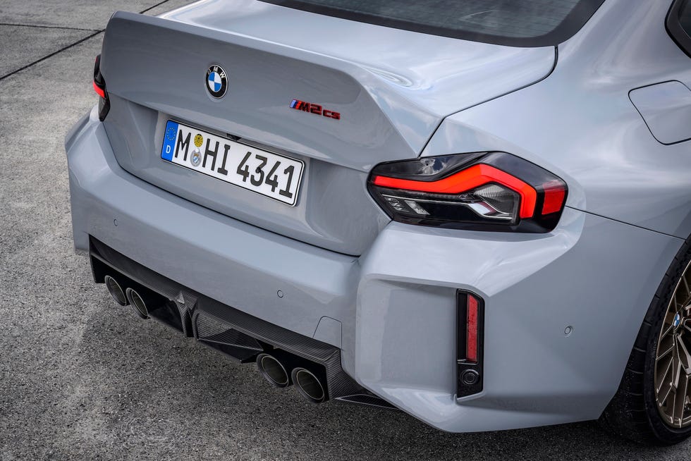 BMW M2 CS: Siêu phẩm Coupe thể thao đỉnh cao dành cho người đam mê lái 1 bmw m2 cs - Hình 4