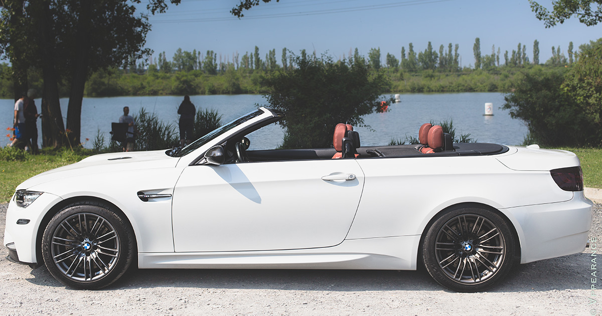 BMW M3 E93: Đỉnh Cao Của Dòng M3 Mui Trần – Có Đáng Để Sở Hữu? 1 bmw m3 e93 - Hình 3