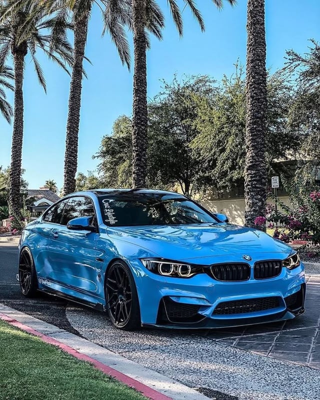 BMW M4 Blue: Sắc Xanh Huyền Thoại Trên Từng Đường Nét Của Mãnh Thú Đường Phố 2 bmw m4 blue - Hình 4