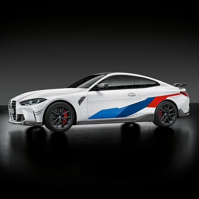 Biến Chiếc BMW M4 Của Bạn Thành Tác Phẩm Nghệ Thuật Với Decals Chất Lượng Cao 2 bmw m4 decals - Hình 3