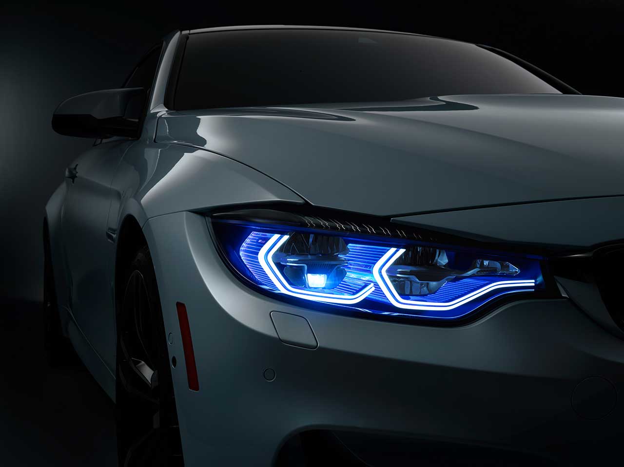 BMW M4 Lights: Bí Quyết Nâng Tầm Đẳng Cấp Và Hiệu Suất Chiếu Sáng Cho Xe Của Bạn 2 bmw m4 lights - Hình 4