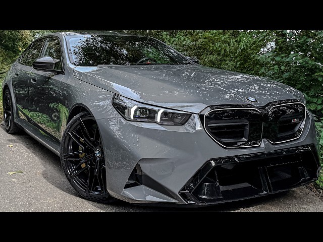 BMW M5: Huyền Thoại Sedan Hiệu Suất Cao Đã Định Nghĩa Lại Chuẩn Mực 2 bmw m5 - Hình 4