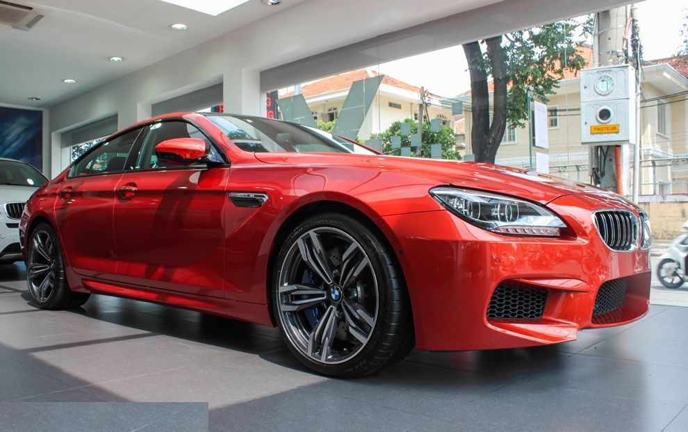 BMW M6 V8: Huyền Thoại Động Cơ V8 Giữa Lòng Xe Thể Thao Hạng Sang 2 bmw m6 v8 - Hình 3