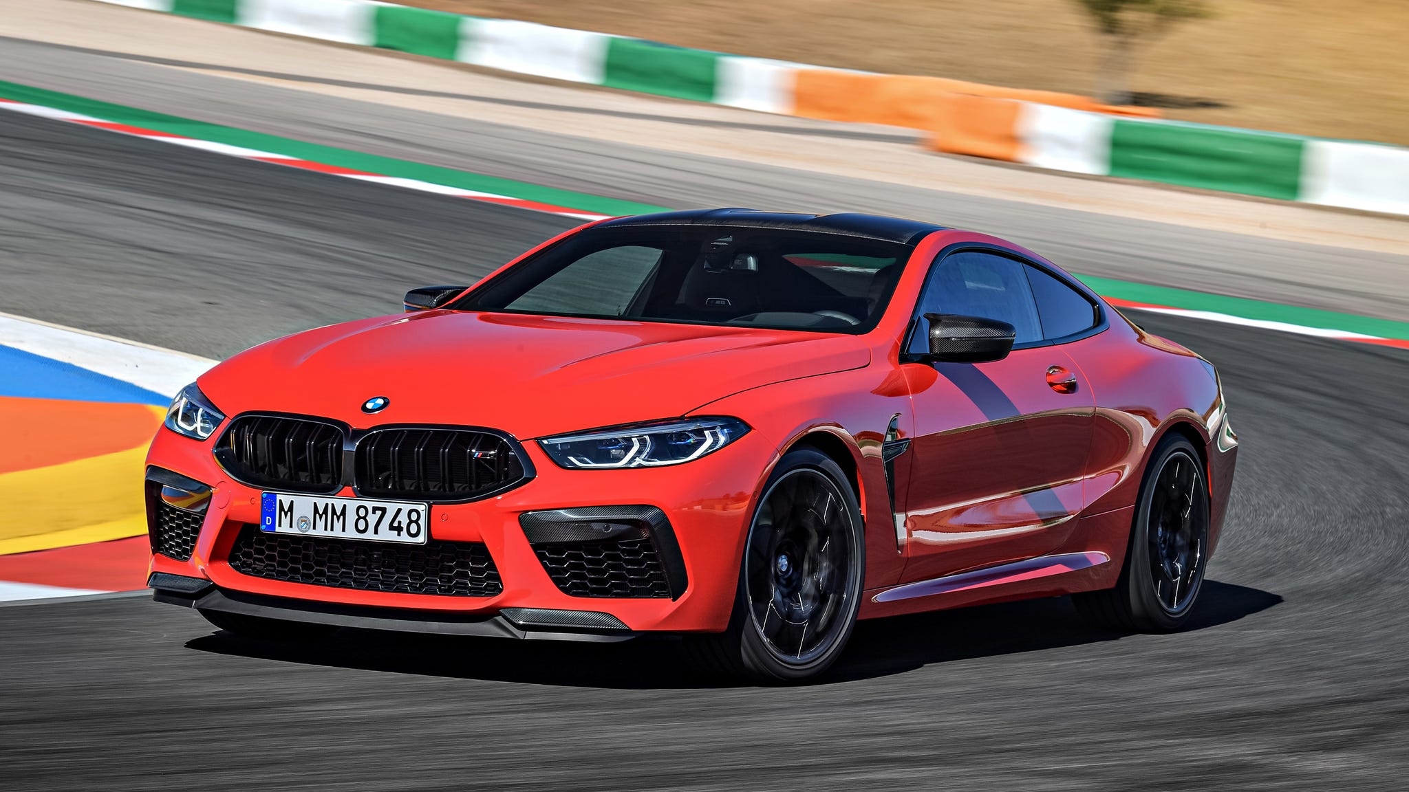 BMW M8 Competition Price: Phân Tích Chi Tiết Giá Xe, Trang Bị Và Chi Phí Lăn Bánh 2024 1 bmw m8 competition price - Hình 5