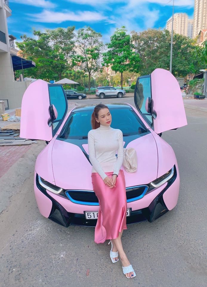 BMW Màu Hồng: Biểu Tượng Cá Tính, Phong Cách và Đẳng Cấp Trên Từng Cung Đường 2 bmw màu hồng - Hình 3