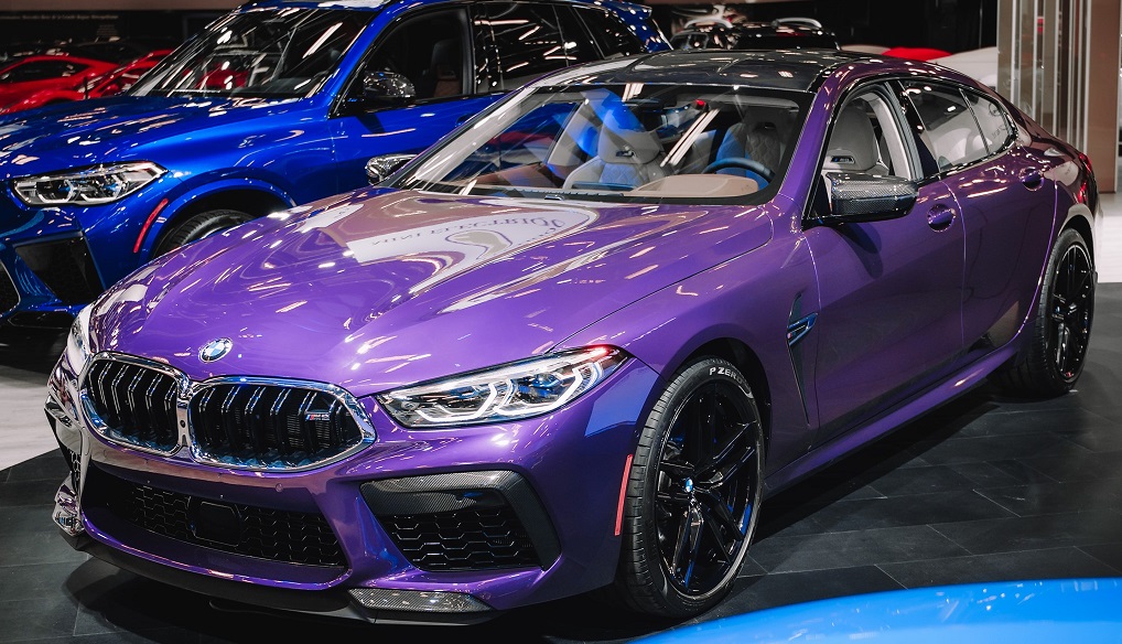 bmw màu tím