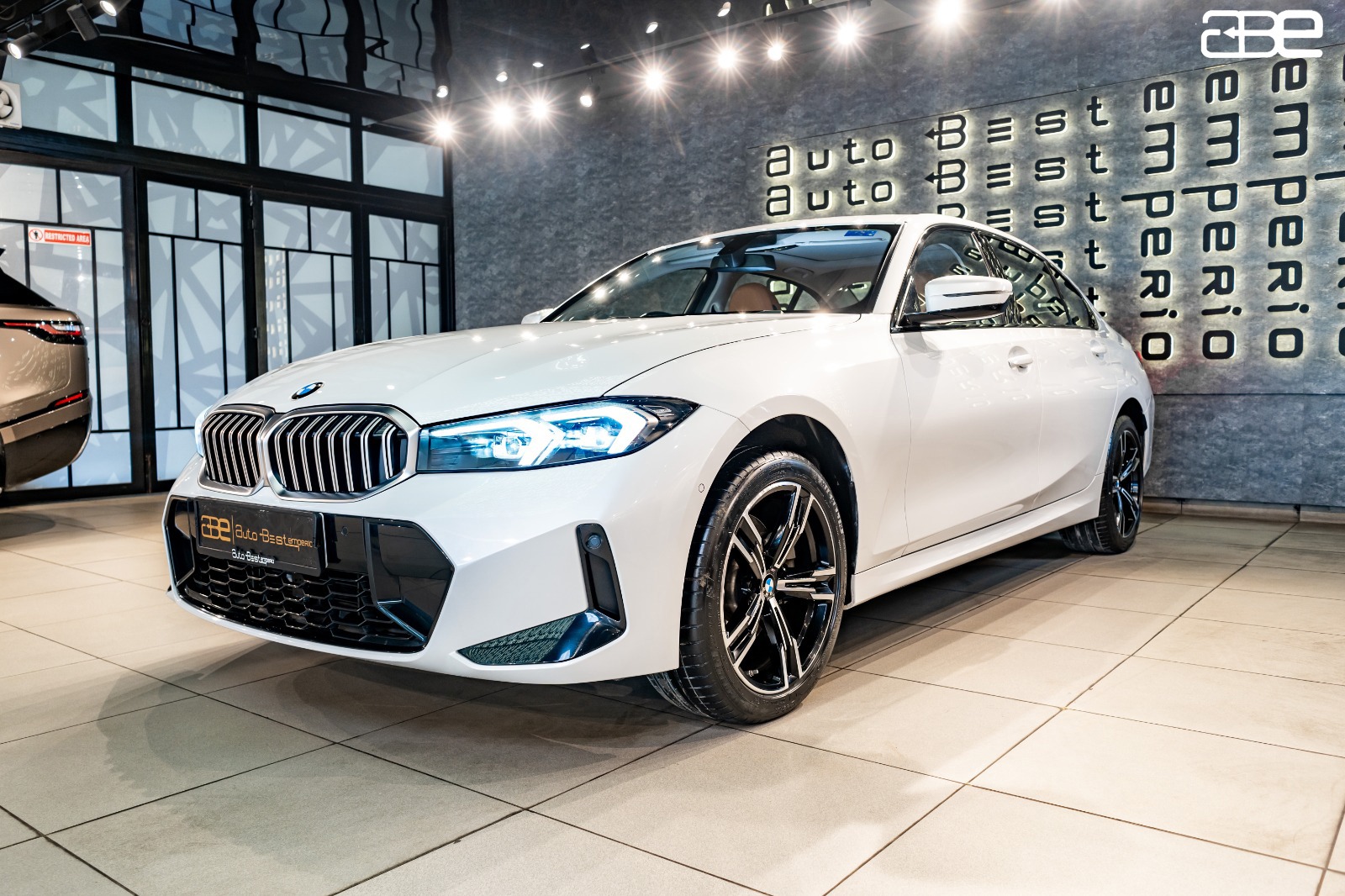 BMW Most Expensive Car: Đỉnh Cao Xa Xỉ Và Công Nghệ Chế Tác 4 bmw most expensive car - Hình 2