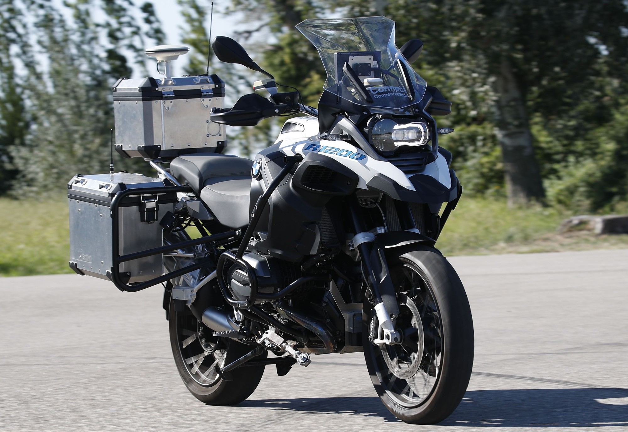 BMW Motorcycle: Đẳng Cấp Xe Mô Tô Đức Từ Huyền Thoại Đến Công Nghệ Hiện Đại 1 bmw motorcycle - Hình 3