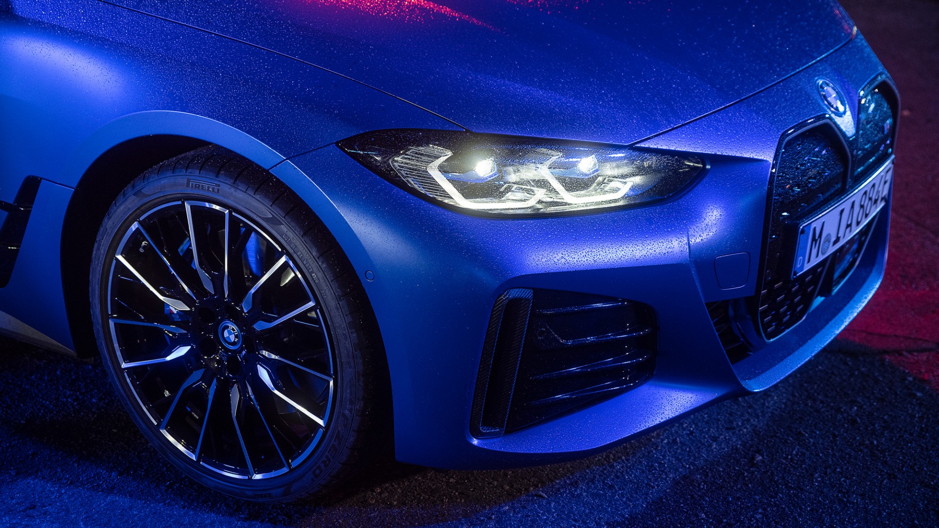 BMW P: Giải Mã Toàn Diện Về Dòng Xe Hiệu Suất Cao Và Công Nghệ Đỉnh Cao 2 bmw p - Hình 3