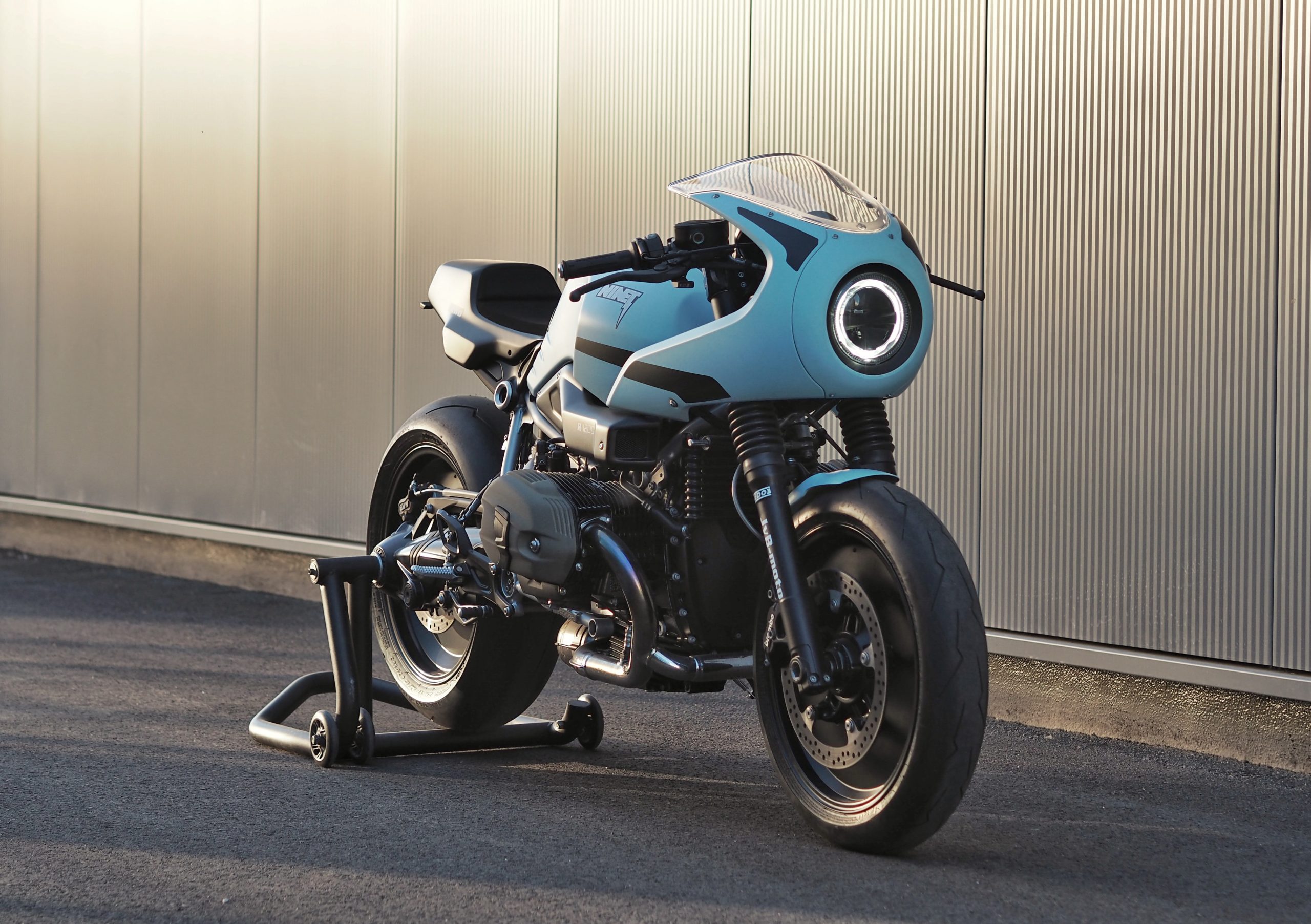 bmw r ninet racer - Hình 2
