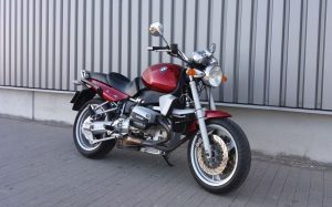 bmw r1100r