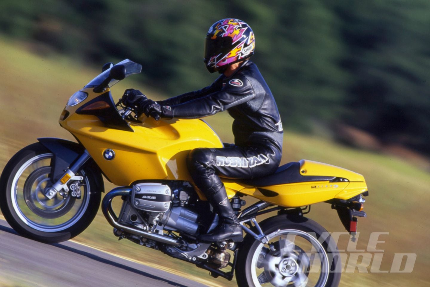 BMW R1100S: Huyền Thoại Sport Tourer Đầy Cá Tính Từ Bavaria 4 bmw r1100s - Hình 2