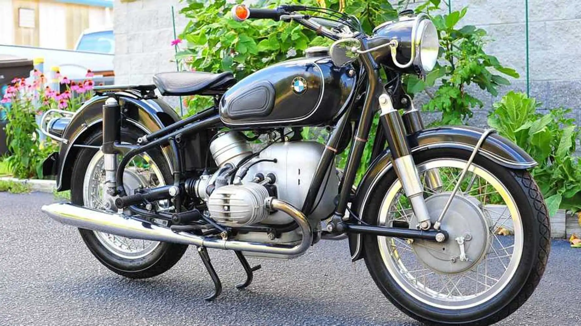 BMW R50: Huyền Thoại Xe Mô Tô Cổ Điển Đức Và Giá Trị Vượt Thời Gian 1 bmw r50 - Hình 4
