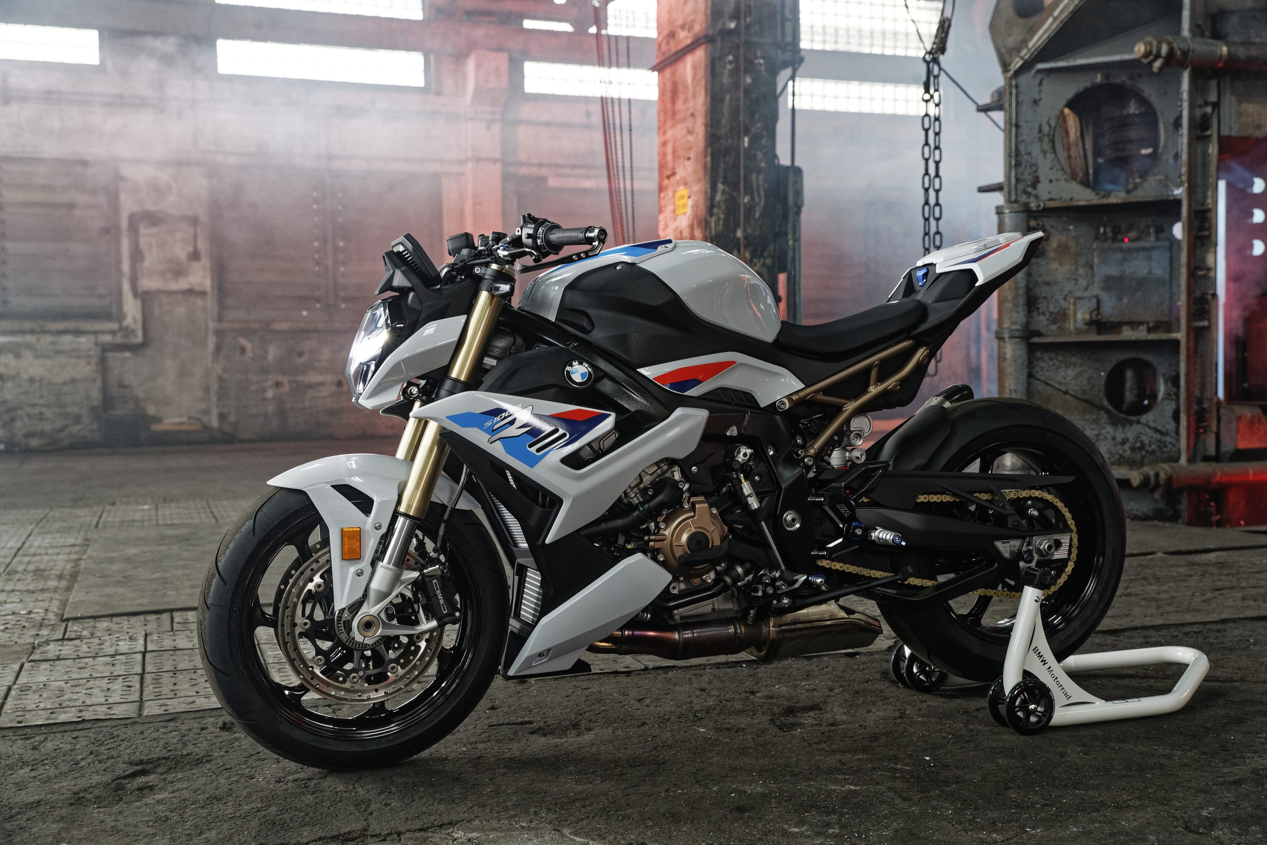 bmw s1000r - Hình 3
