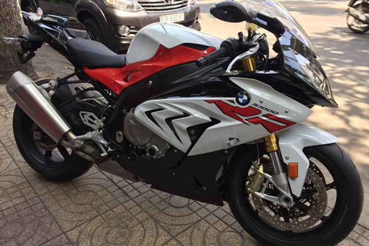 BMW S1000RR 2017 Giá Bao Nhiêu? Đánh Giá Chi Tiết Và Kinh Nghiệm Mua Xe 1 bmw s1000rr 2017 giá - Hình 5