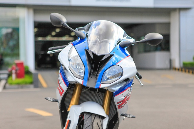 BMW S1000RR 2018 Giá Bao Nhiêu? Bảng Giá Chi Tiết, Thông Số và Kinh Nghiệm Mua Xe 5 bmw s1000rr 2018 giá bao nhiêu - Hình 1