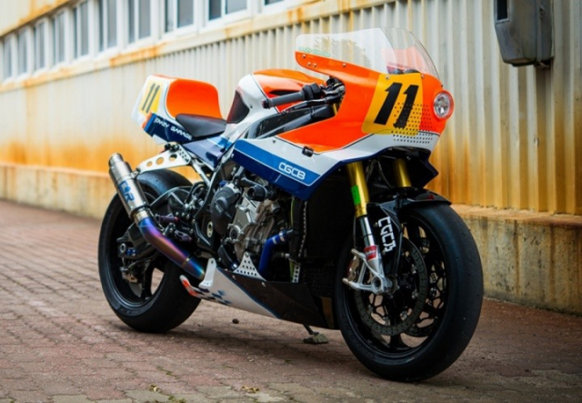 BMW S1000RR Cafe Racer: Khi Công Nghệ Đỉnh Cao Gặp Phong Cách Cổ Điển 4 bmw s1000rr cafe racer - Hình 1