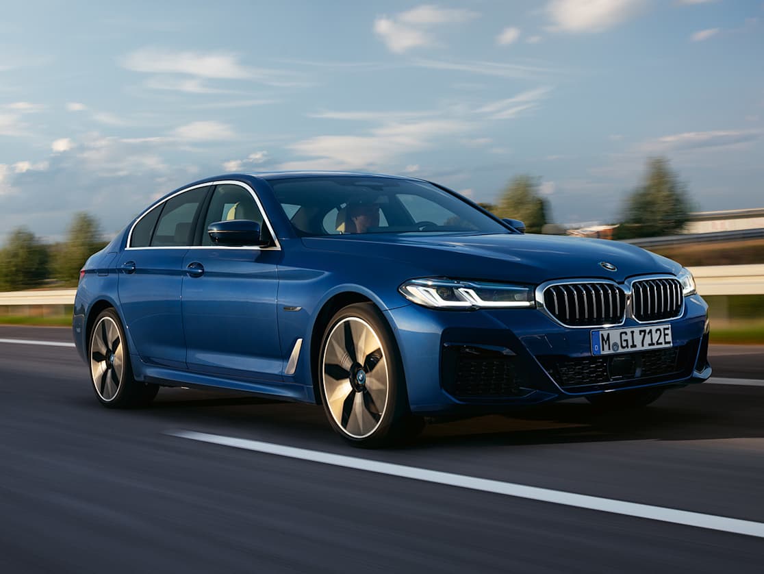 BMW S5: Sự Thật Về Mẫu Xe Không Tồn Tại Và Những Điều Bạn Cần Biết 4 bmw s5 - Hình 2