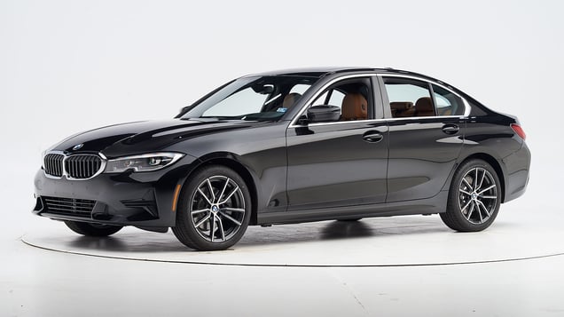 BMW Series 3 2019: Đánh Giá Chi Tiết, Thông Số Kỹ Thuật và Kinh Nghiệm Mua Xe 2 bmw series 3 2019 - Hình 4