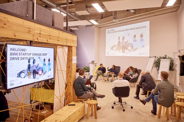BMW Startup Garage: Cánh Cửa Đổi Mới Công Nghệ Cho Tương Lai Xe Hơi 1 bmw startup garage - Hình 5