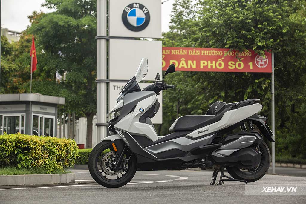 BMW Tay Ga: Bước Ngoặt Lịch Sử Hay Chiêu Bài Thử Nghiệm Của Hãng Xe Đức? 4 bmw tay ga - Hình 2