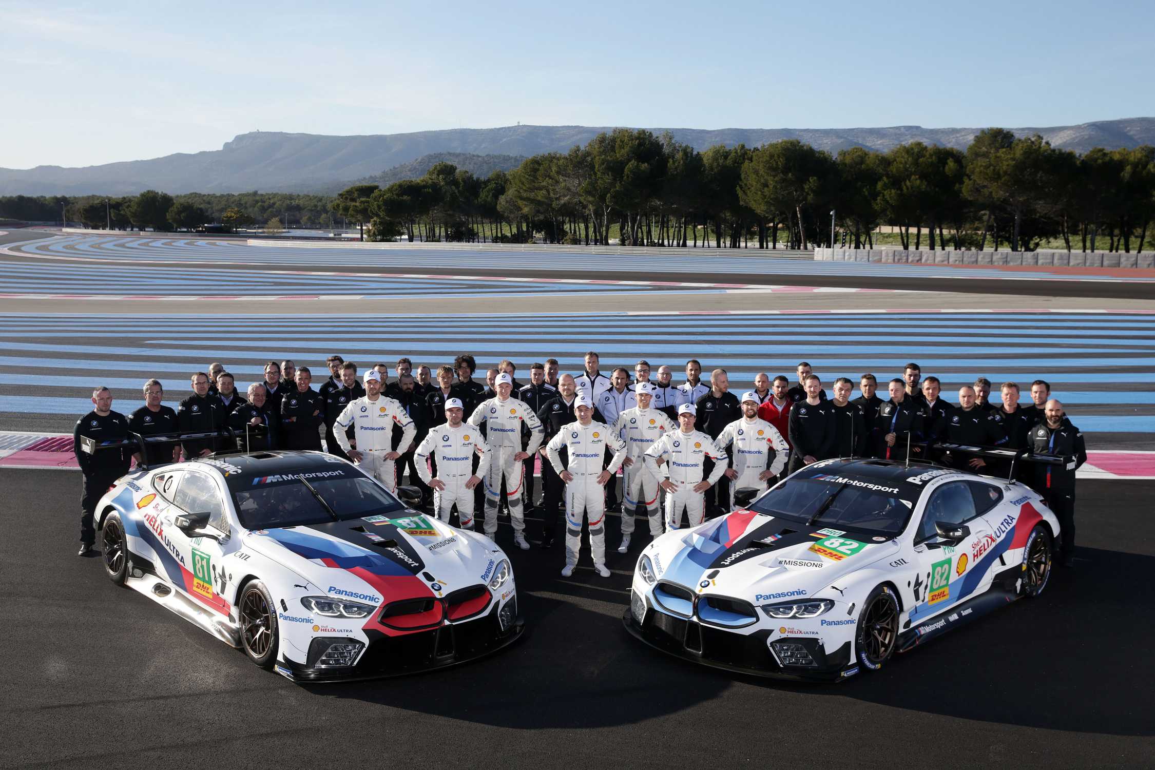 bmw team - Hình 1