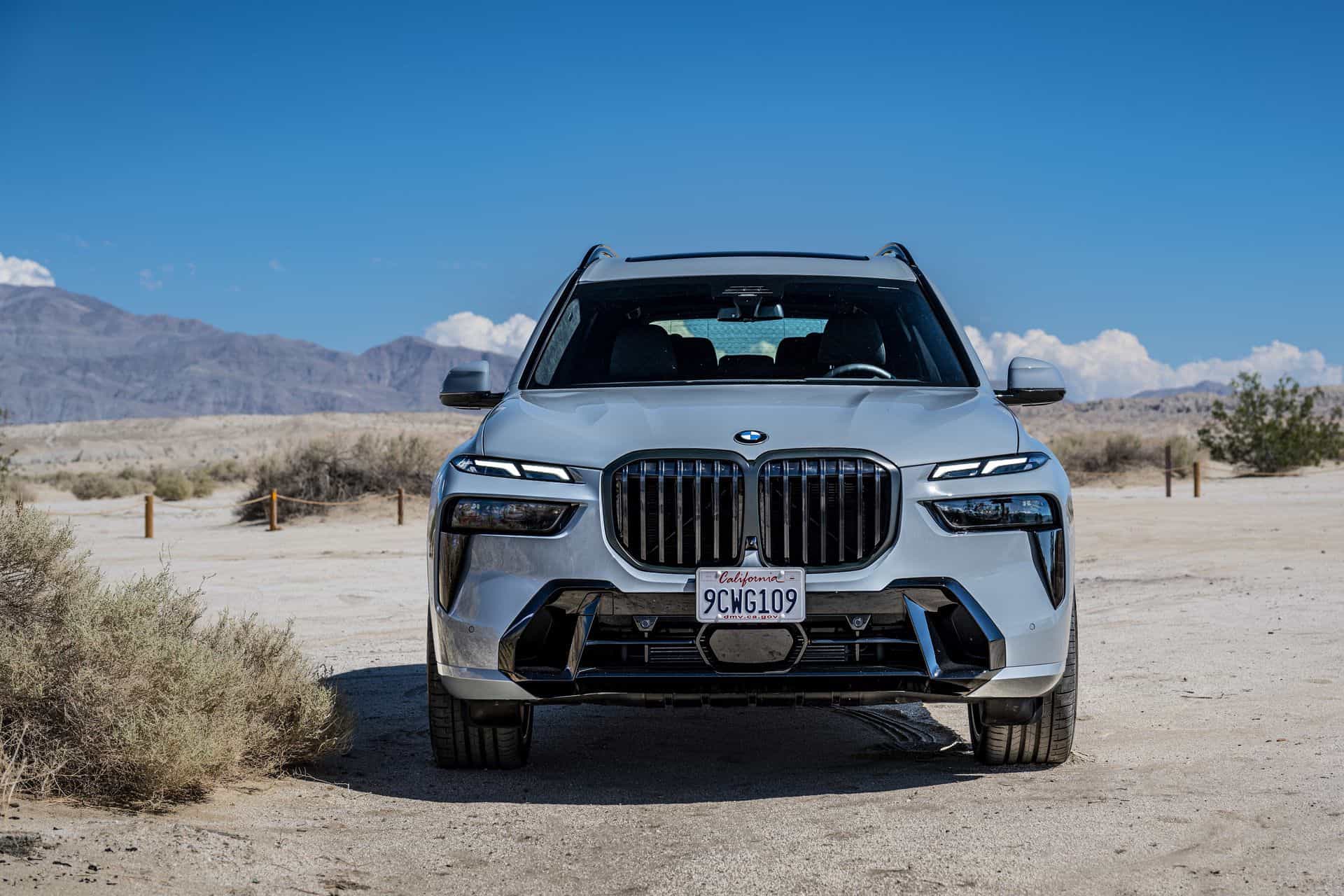 BMW USA: Hành Trình Chinh Phục Thị Trường Xe Hơi Hạng Sang Mỹ 1 bmw usa - Hình 3