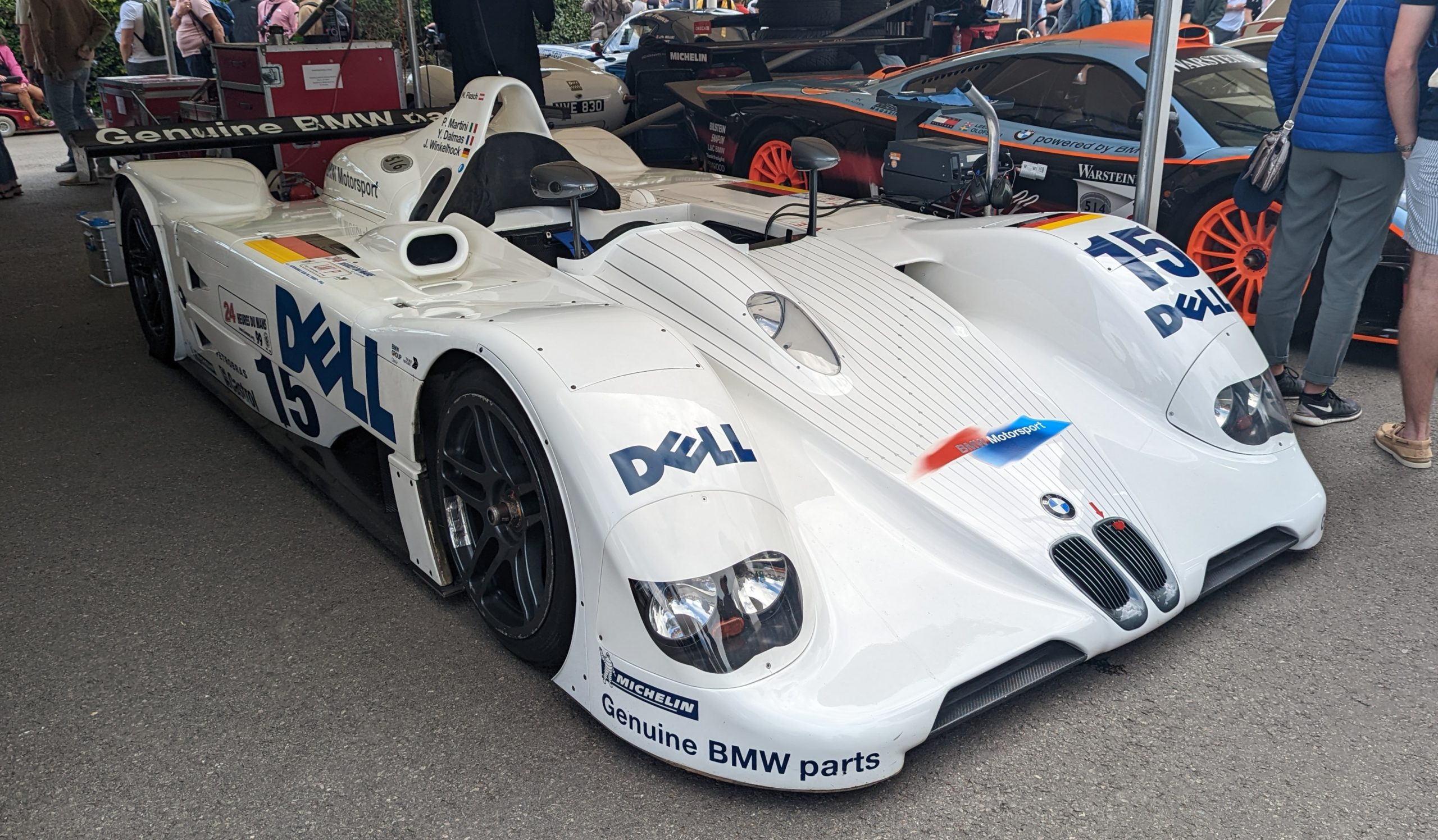 bmw v12 lmr - Hình 3