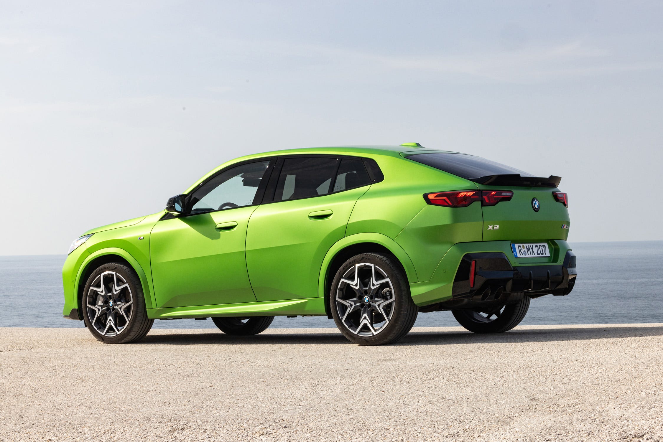 BMW X2 M: Chiếc SUV Coupe Hiệu Suất Cao Đáng Gờm Nhất Phân Khúc Hạng Nhỏ 3 bmw x2m - Hình 2