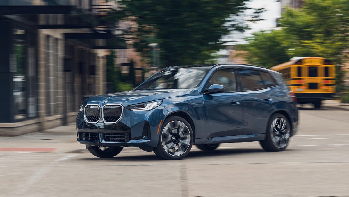 BMW X3: Đánh Giá Chi Tiết Từ A-Z Về Dòng SUV Hạng Sang Cỡ Trung 3 bmw x3 - Hình 2