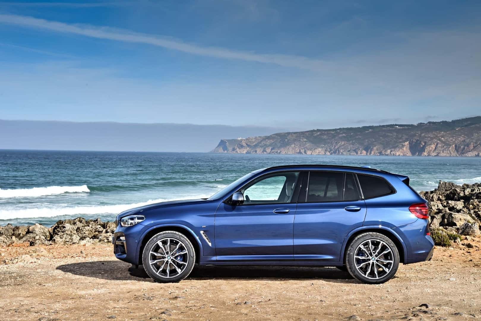 BMW X3 Blue: Sắc Xanh Huyền Thoại Trên Mọi Nẻo Đường – Từ Màu Sơn Đến Phong Cách Sống 1 bmw x3 blue - Hình 5