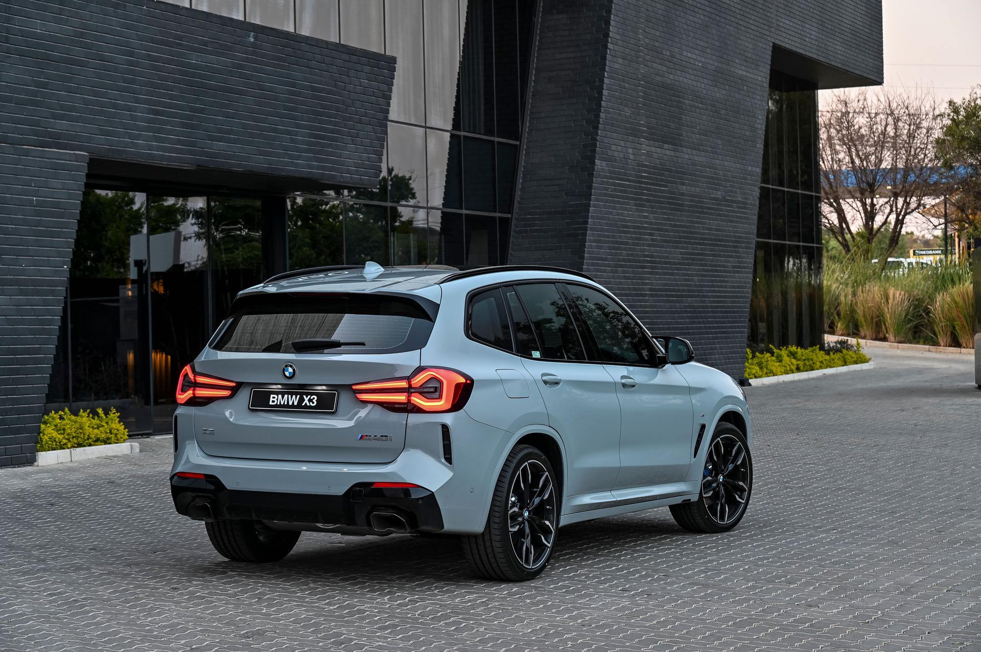 BMW X3 M40i: Đánh giá chi tiết SUV thể thao hiệu năng cao đáng mua nhất 2025 3 bmw x3 m40i - Hình 3
