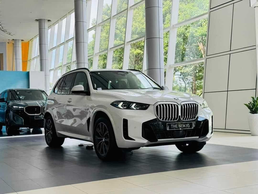 BMW X5 M Sport: Bản Giao Hưởng Giữa Hiệu Năng Thể Thao Và Sang Trọng Đỉnh Cao 2 bmw x5 m sport - Hình 4