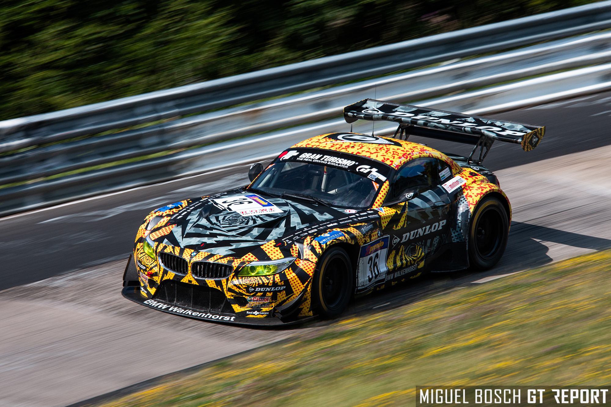 BMW Z4 GT3: Huyền Thoại Đường Đua Từng Làm Nên Lịch Sử 1 bmw z4 gt3 - Hình 5