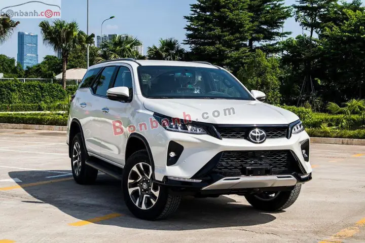 Bồn Bánh Ô Tô Toyota: Lựa Chọn Hoàn Hảo Cho Hiệu Năng, Độ Bền Và Tiện Ích