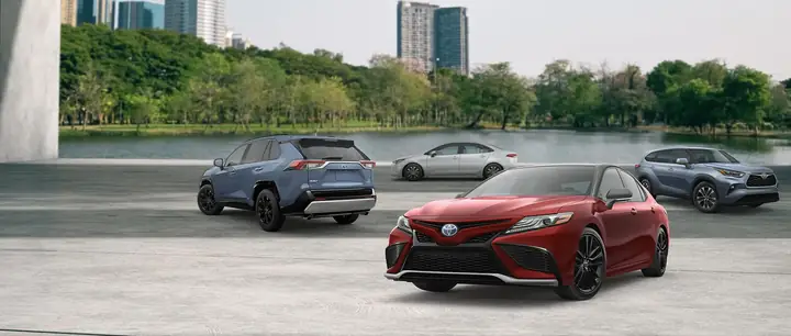 Hướng Dẫn Chi Tiết Khi Mua Toyota Hybrid: Lý Do, Lựa Chọn, Và Các Bước Thực Hiện