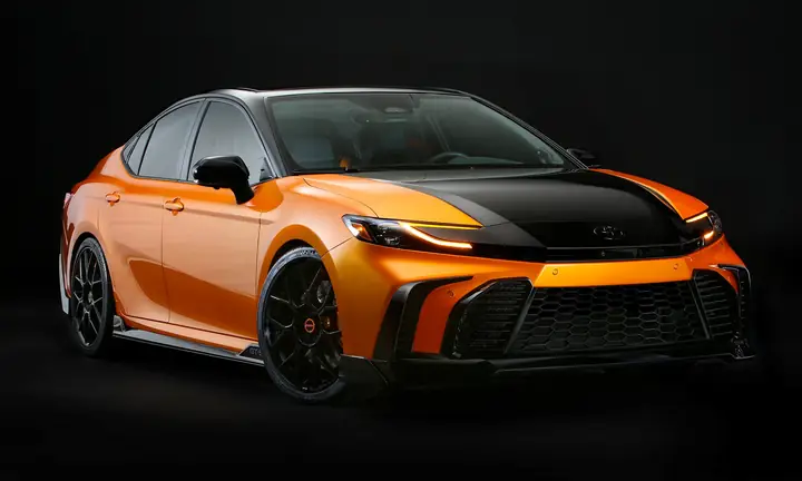 Camry Toyota Design: Hành Trình Tinh Tế Từ Thế Hệ Đầu Tiên Đến Hiện Đại