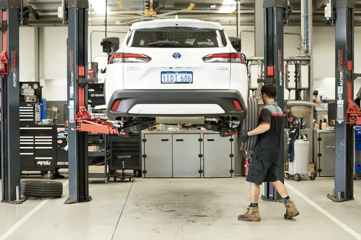 Car Repair Toyota: Hướng Dẫn Chi Tiết Sửa Chữa Xe Toyota